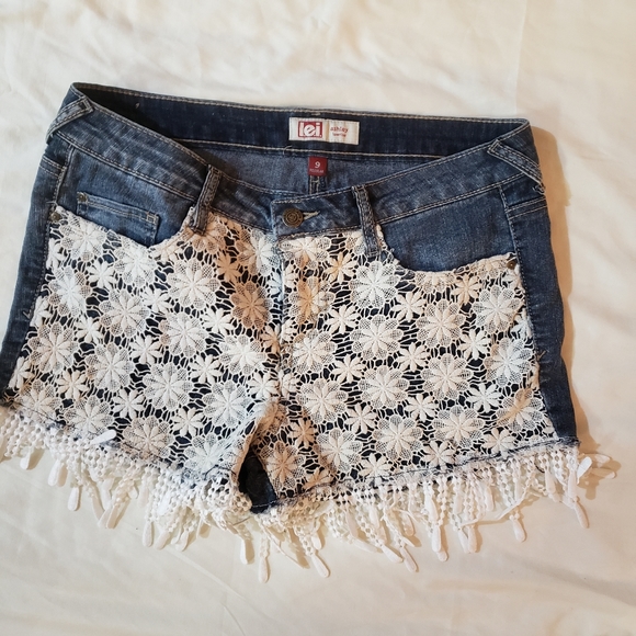 Lei Ashley short Jean - Picture 2 of 7